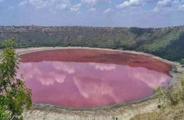 Lonar Crater Lake